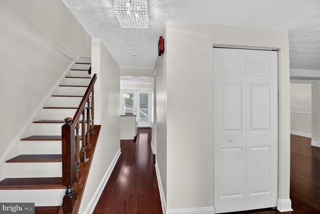 Photo - 3633 Dry Creek Ct