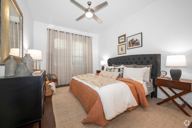 2 BR 2 BA, 1,170 Sq. Ft. - Bedroom