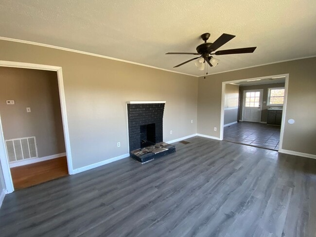 Photo - 4 bedroom 2 bath single family home - Afton, Tn