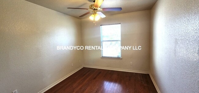 Photo - 4209 Maid Marian Cir