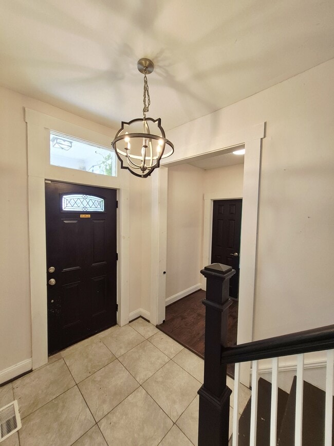 Photo - 711 Arnold Ave