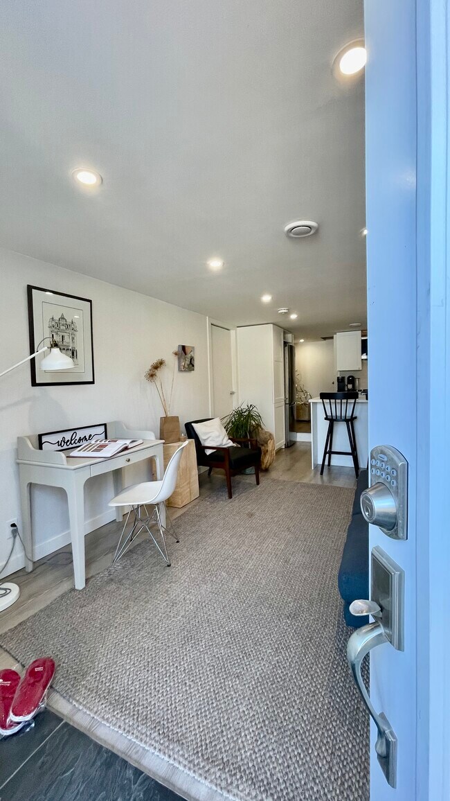 Espace bureau - 8 Burk Crt Unité All Inclusive  LUX Apt