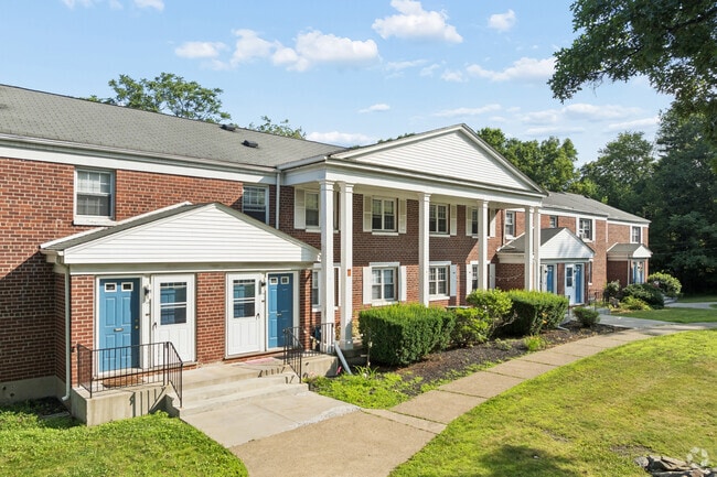 1304 Marion St Unit 570-815-4391 Jim Kennedy Off-Campus Housing