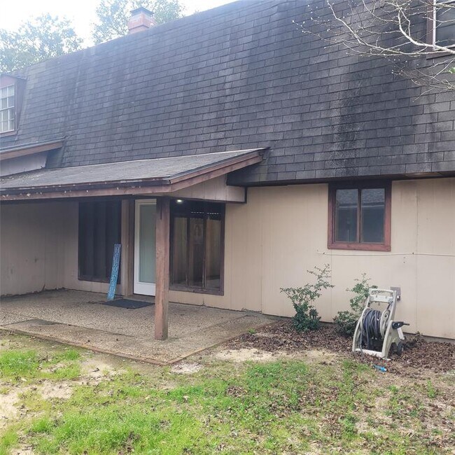 Photo - 3108 Oakmont Dr