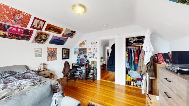 Photo - 243 Summer St Unidad 2