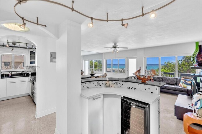 Photo - 4144 El Mar Dr Unit 5