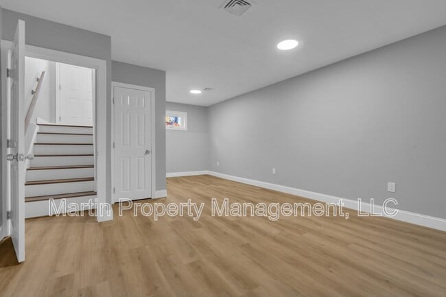Photo - 690 Dorchester Ave