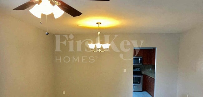 Photo - 5850 NW 118th St