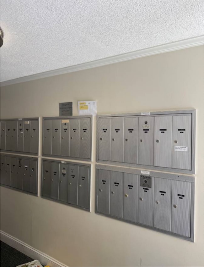 Photo - 205 Kent St Unit 18