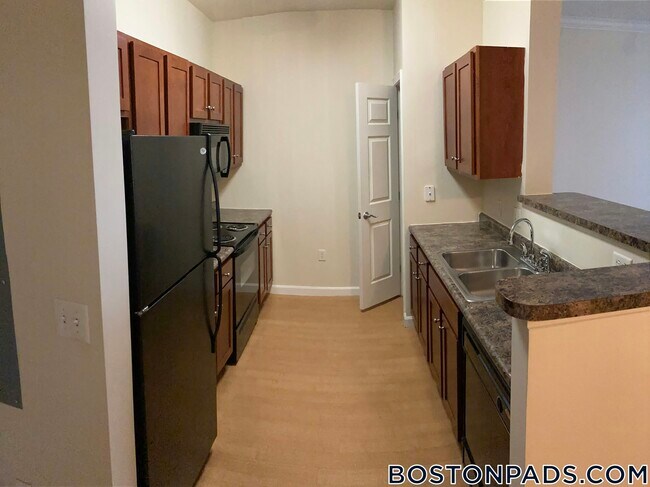 Photo - 311 Lowell St Unit 1210