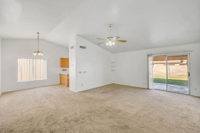 Photo - Great Gilbert home!