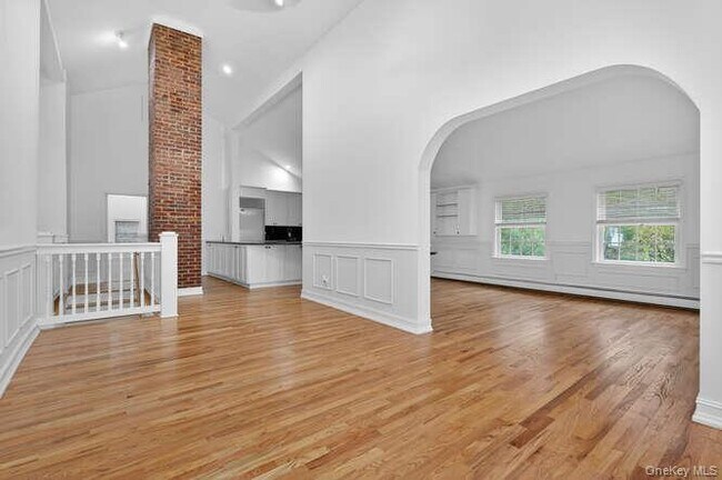 125 Horseshoe Rd
