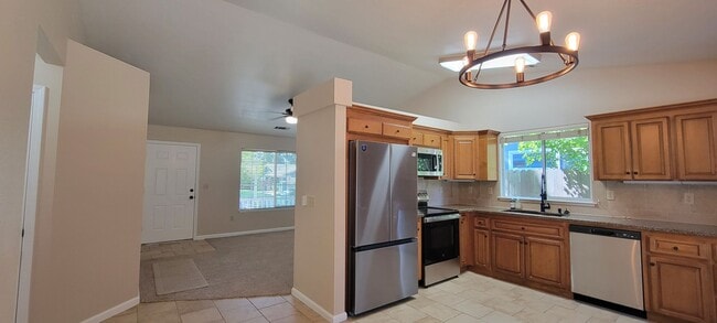 Photo - Beautiful Home in Hacienda Heights Subdivision