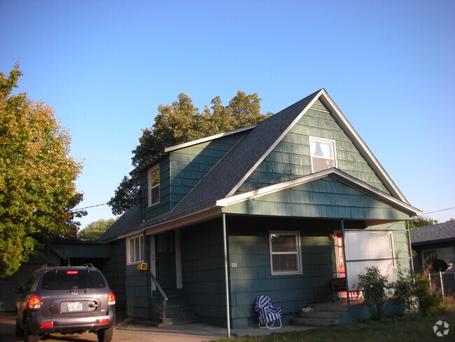 Building Photo - 521 S Greene St Unit C Rental