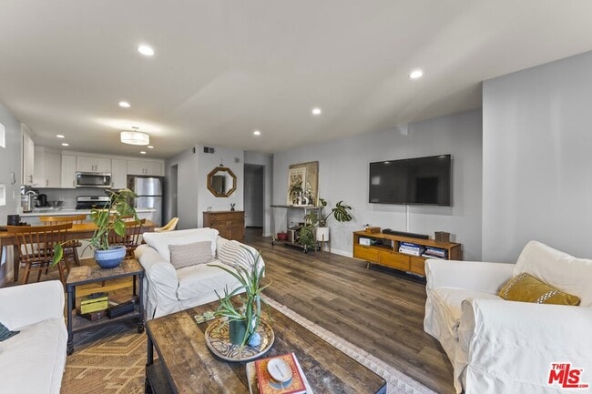 Photo - 712 Pacific St Unit 1