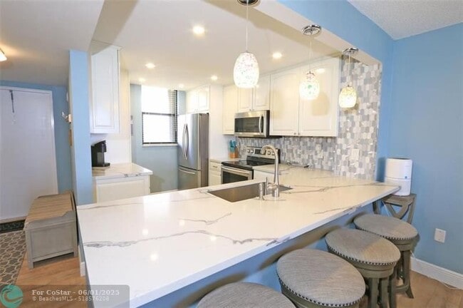Photo - 9940 S Ocean Dr Unit 607
