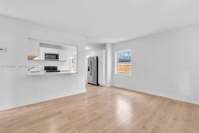 Photo - 841 NW 15th Terrace