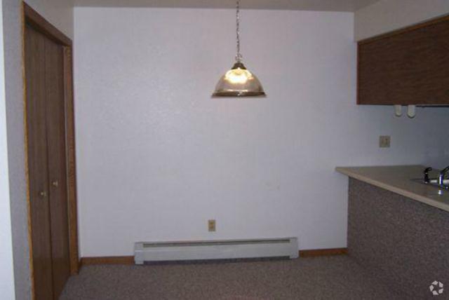 Dining Room - Royal Durand Apartments