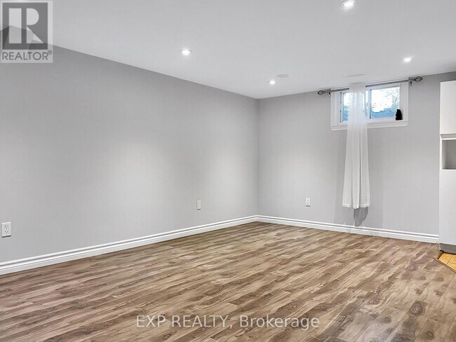 Photo - 66 Walter Ave