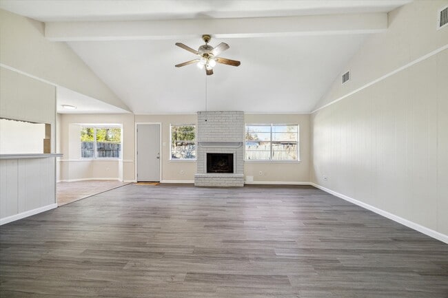 Photo - 13746 Drakewood Dr