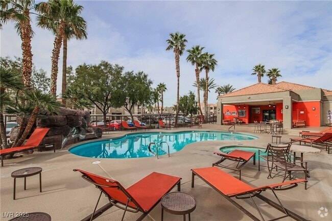 Building Photo - 8600 W Charleston Blvd Unit 1008 Rental