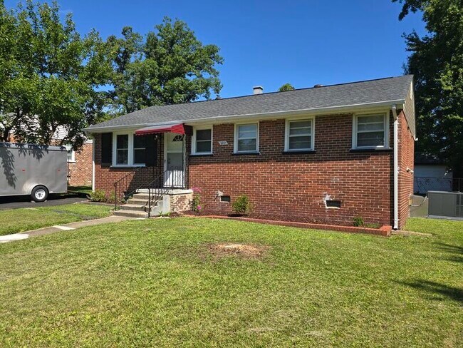 Photo - 2312 Reed Rd