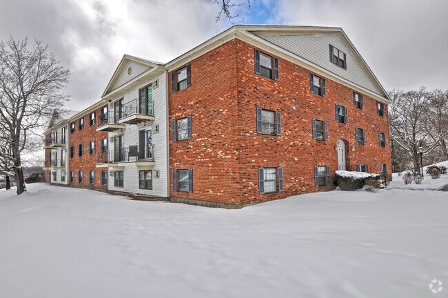Building Photo - 1 Bristol Court Unit 303 Rental