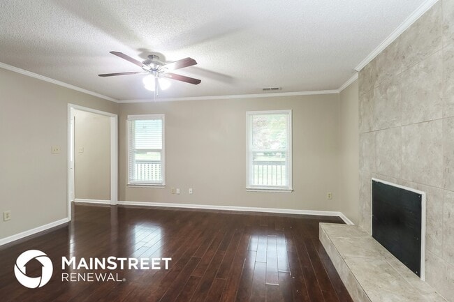Photo - 9006 Hunters Pointe Dr