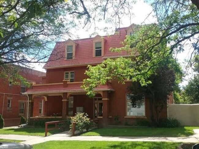 Photo - 1 Bedroom Apartment available Unit 6