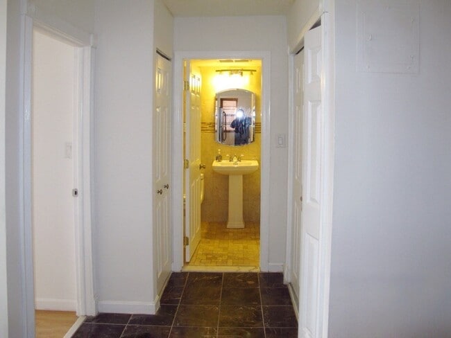 Photo - 4925 Washington St Unit 309