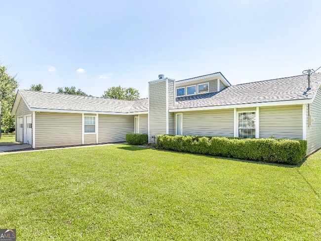 Photo - 105 Vinewood Ct