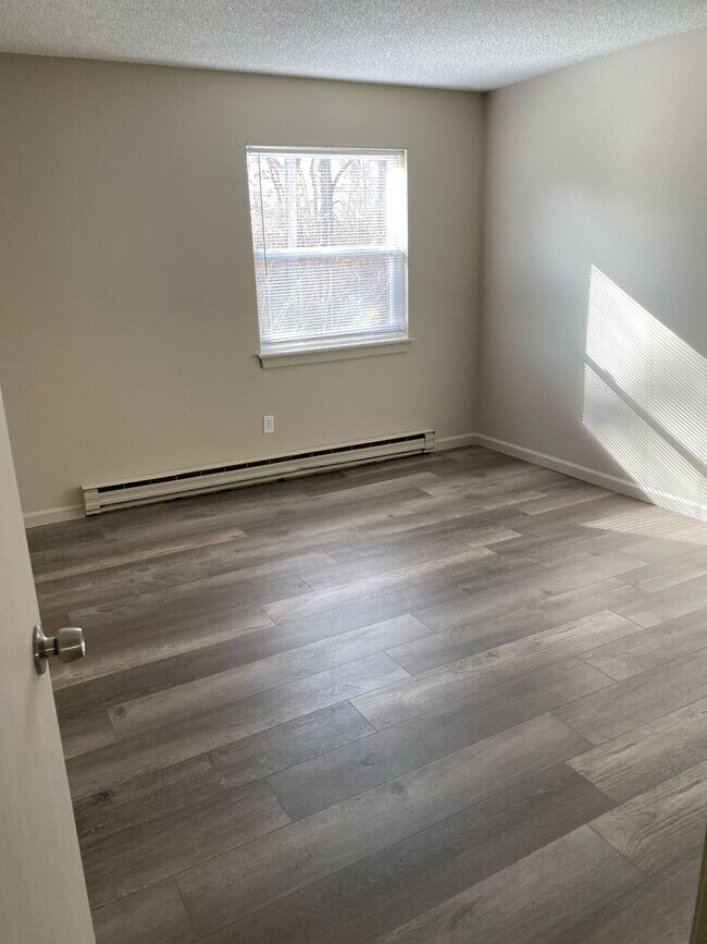 Photo - 2 Bedroom Ground Level Apartment in Columbia Unit 2915 Leeway Dr Apt D