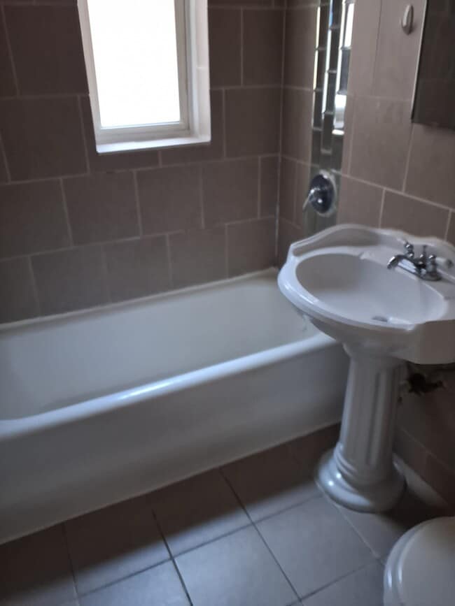 Photo - 196 Roseville Ave Unit 1BR