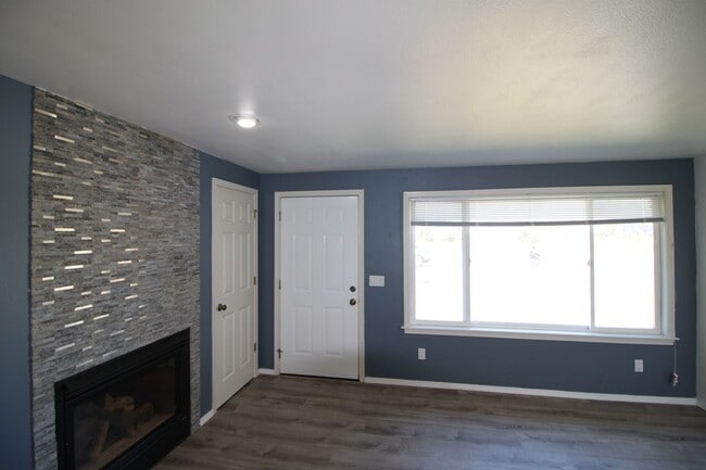 Photo - 2 Bed 1 Bath - Dog Friendly - Ideal Location - Windjammer Park