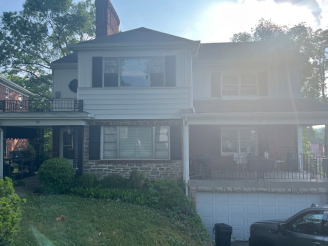 Building Photo - 3325 Mowbray Ln