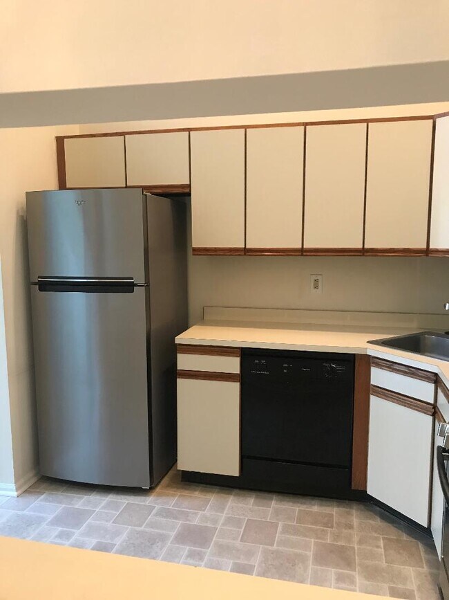 Kitchen - 29 Amberly Ct Unit 29