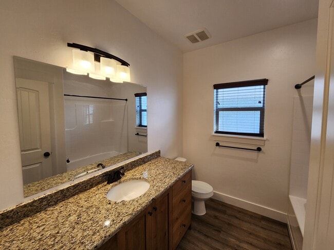 Photo - Golf Course Home