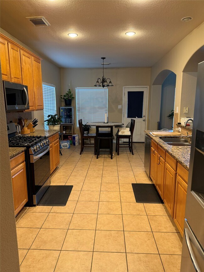 Photo - 2311 Diamond Springs Dr