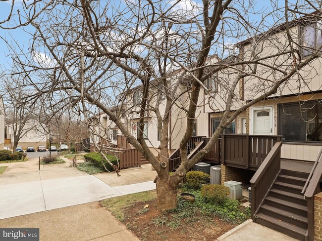 Photo - 1751 Westwind Way Townhome