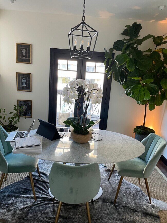 Photo - 1307 S Beverly Glen Blvd Unit 1307
