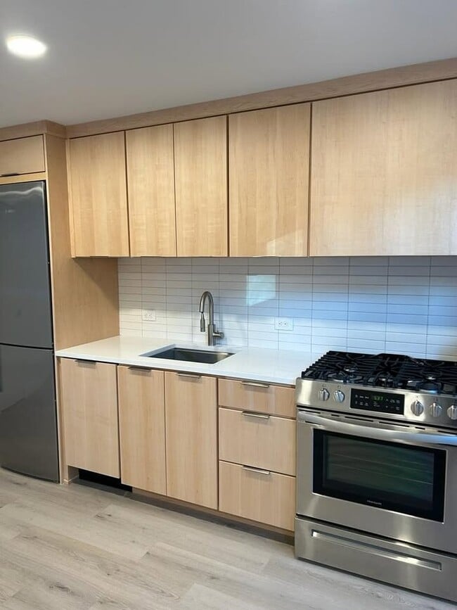 kitchen area - 5517 41st St NW Unit #B