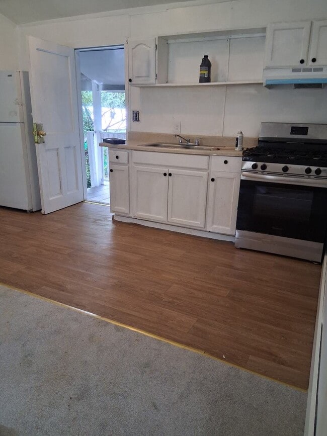 Photo - 40 Skylark Cir