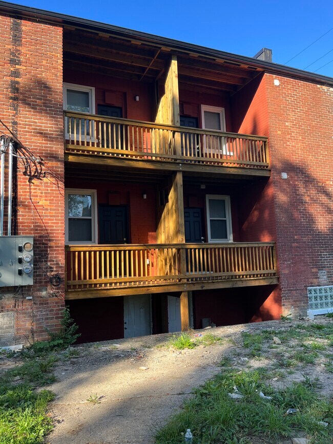 Photo - 2282 Belvidere St