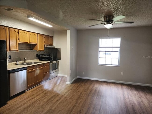 751 Rebecca St Unit 759