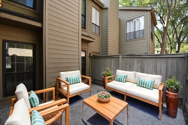 Photo - 9400 Doliver Dr Unit 56