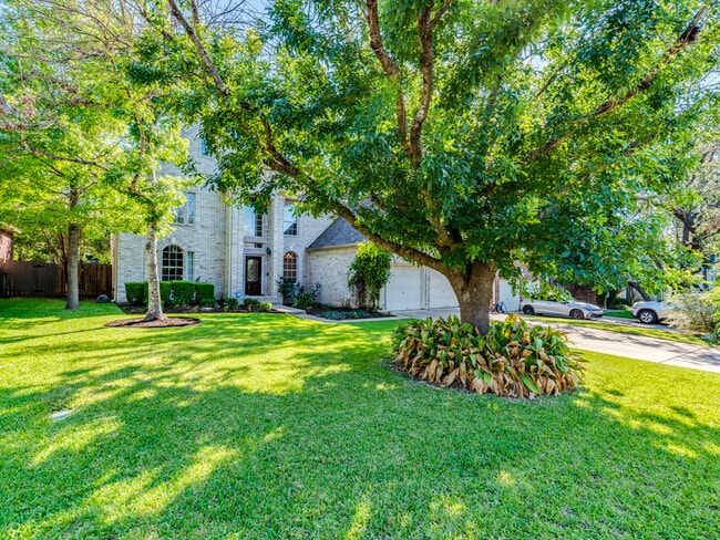 Photo - 6911 Gentle Oak Dr