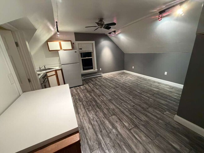 Photo - 8 Central St Unit Apt 3