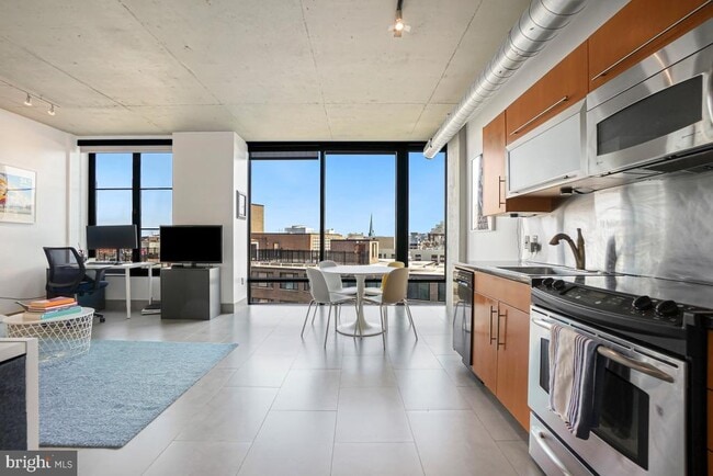 Photo - 1133 14th St NW Unit 1109