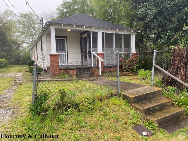 Building Photo - 2928 Baldwin St Rental