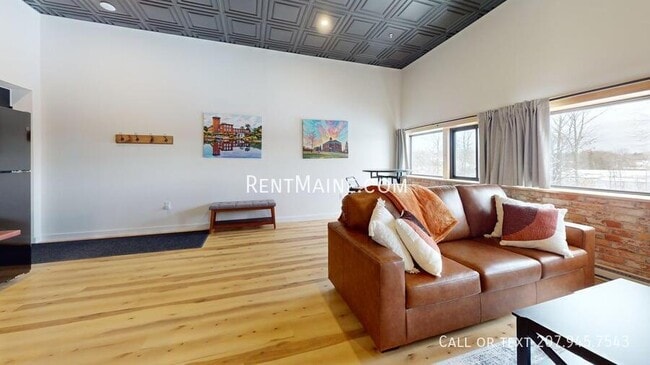 113 N Lancey St Unit 205